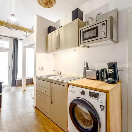 The Koburger Vh, Studio For Up To 4 With High Bed Berlino Esterno foto